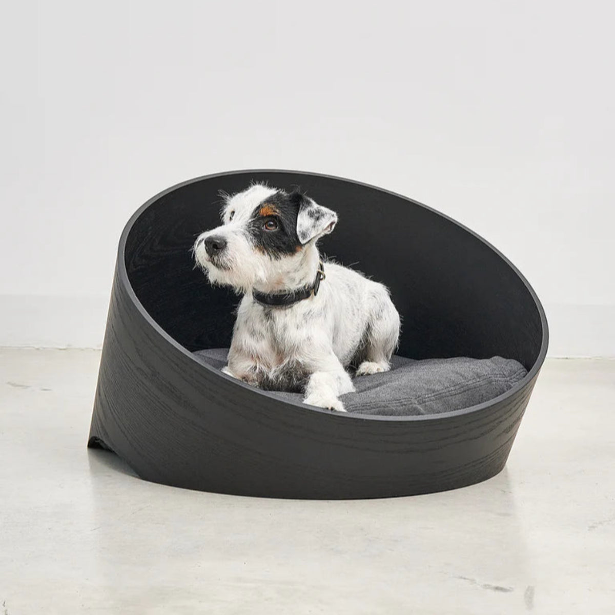 panier pour chien en bois covo miacara noir - kasibe