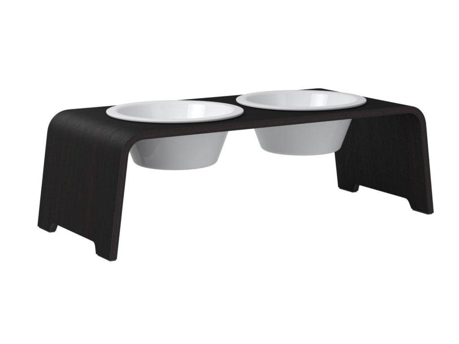 Gamelle élégante pour chien en bois massif dogBar toute en courbe kasibe chêne foncé taille m bol porcelaine