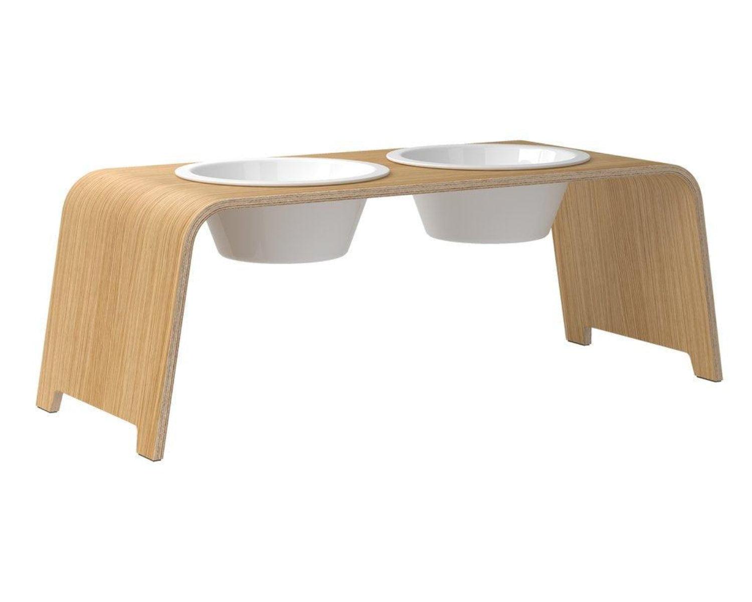 Gamelle élégante pour chien en bois massif dogBar toute en courbe kasibe chêne clair taille l bol porcelaine
