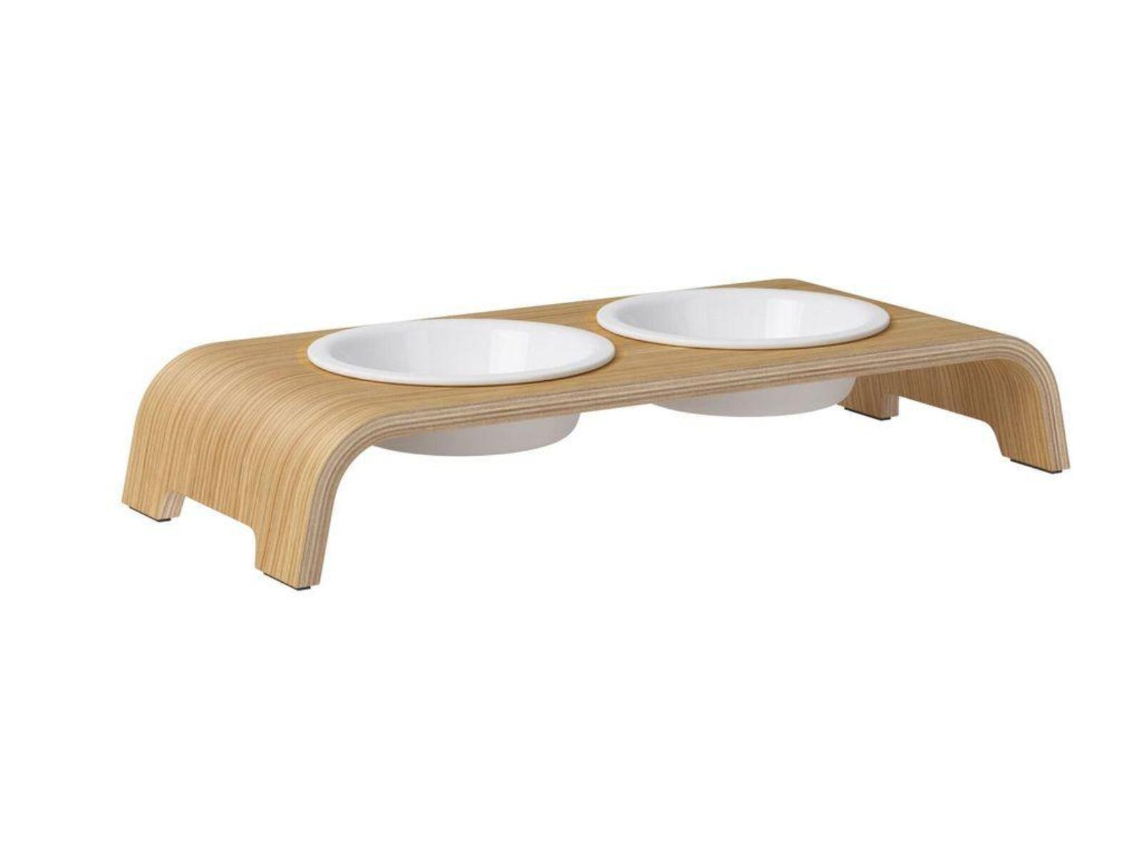 Gamelle élégante pour chien en bois massif dogBar toute en courbe kasibe chêne clair taille s bol porcelaine