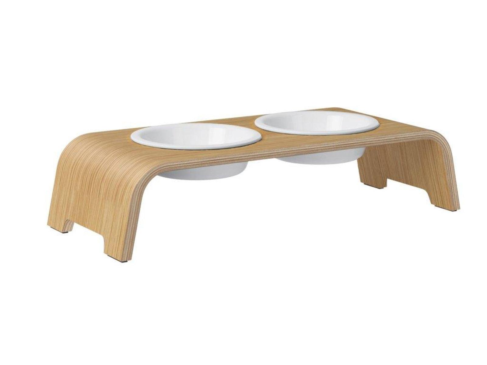 Gamelle élégante pour chien en bois massif dogBar toute en courbe kasibe chêne clair taille sl bol porcelaine