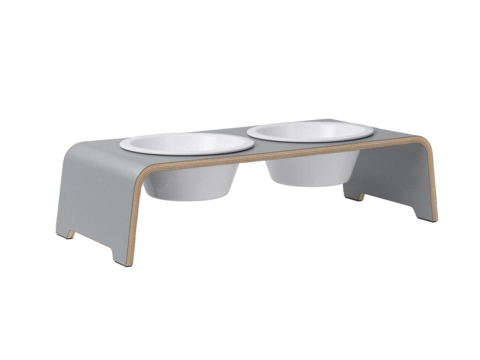 Gamelle élégante pour chien en bois massif dogBar toute en courbe kasibe gris taille ms bol porcelaine