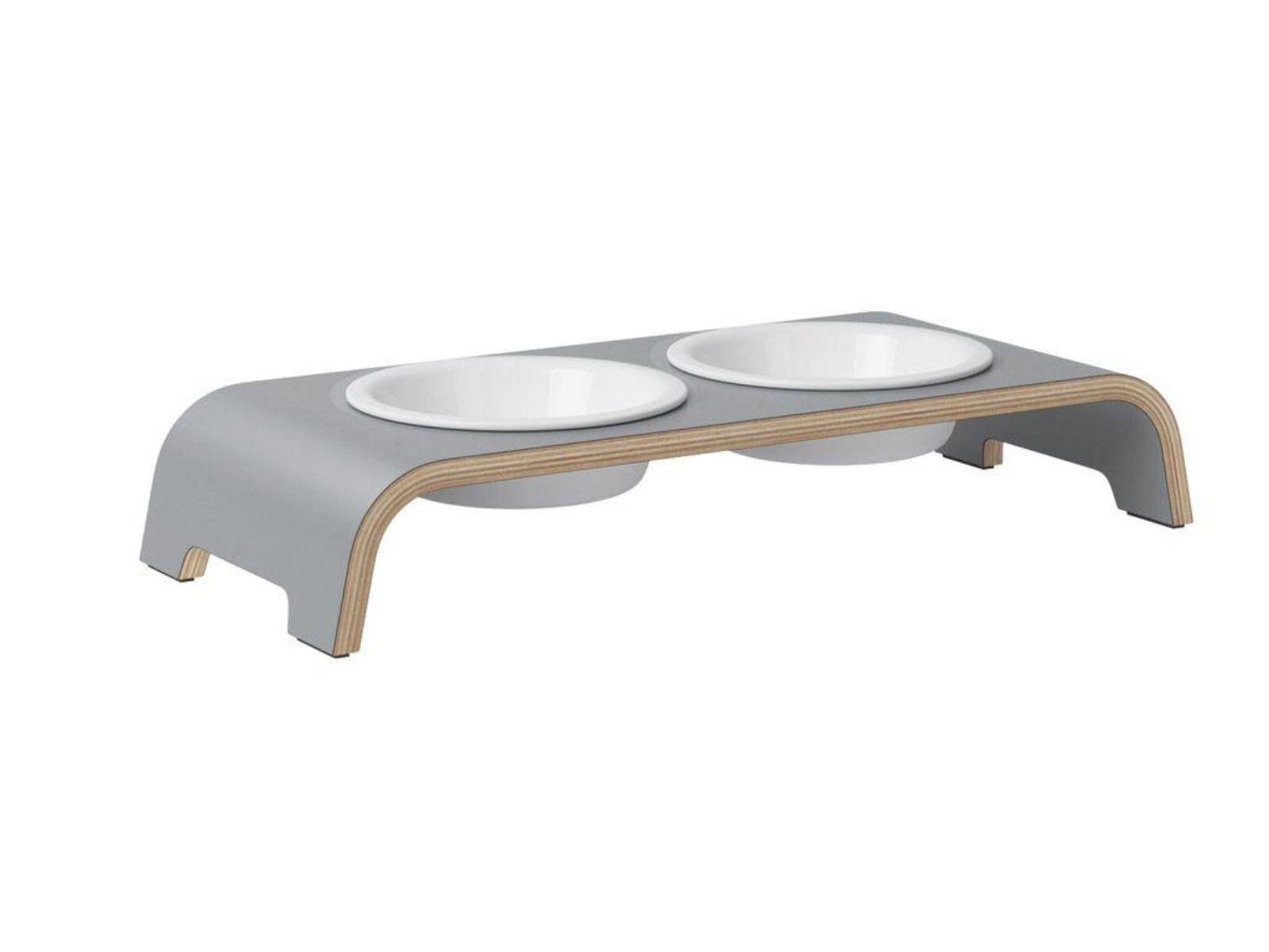 Gamelle élégante pour chien en bois massif dogBar toute en courbe kasibe gris taille s bol porcelaine