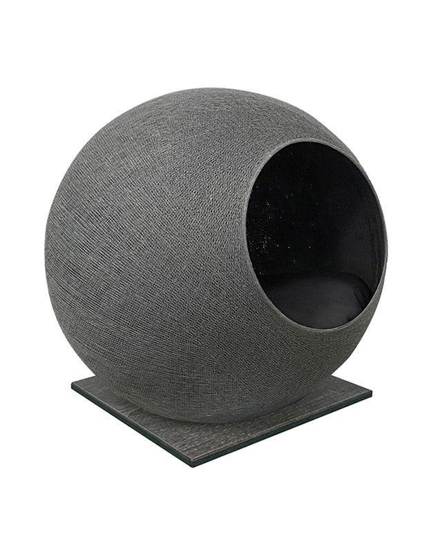 Meuble pour chat design : le Square un cocon discret tout en élégance gris foncé socle wengé - kasibe