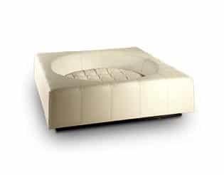 Panier Cube, un meuble pour chien très design en cuir crème taille s - kasibe