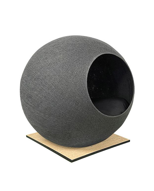Meuble pour chat design : le Square un cocon discret tout en élégance gris foncé socle chêne clair - kasibe