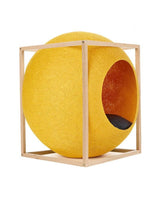 Panier pour chat design & graphique aux lignes pures : Le Cube pollen structure bois kasibe meyou